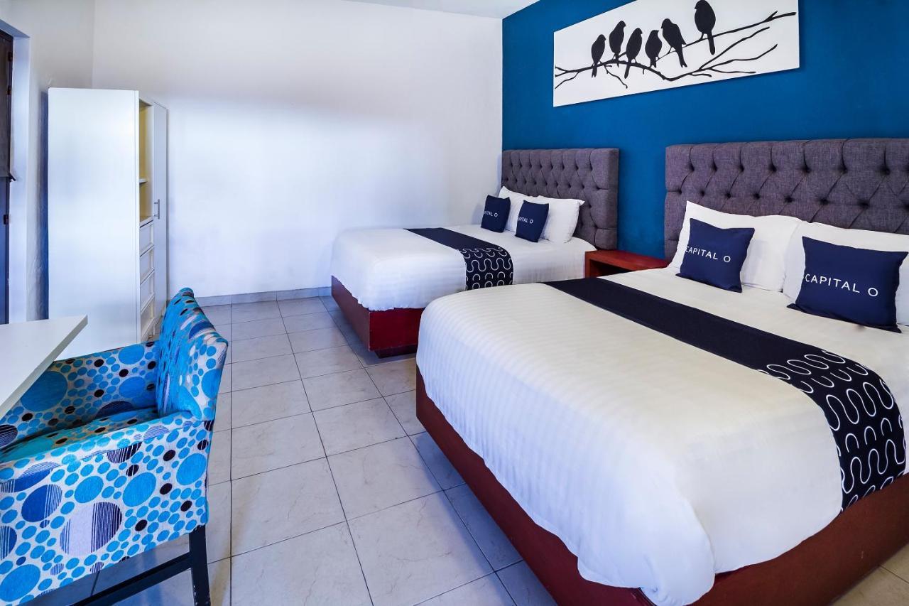 CAPITAL O Hotel 522 Puerto Vallarta Buitenkant foto