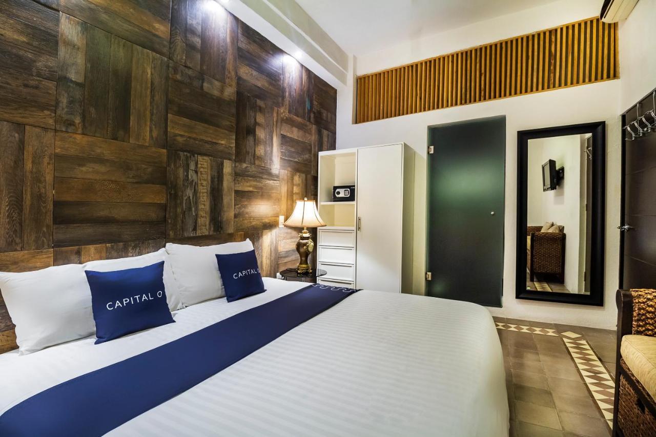 CAPITAL O Hotel 522 Puerto Vallarta Buitenkant foto